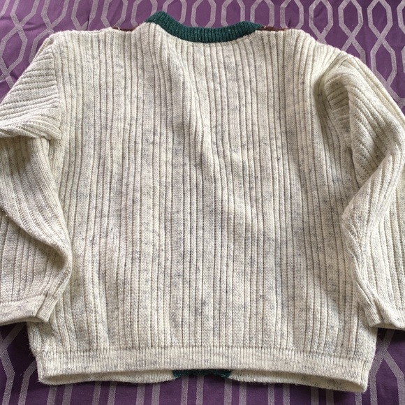 BARRAGE oversized sweater size S to L? - Picture 3 of 4